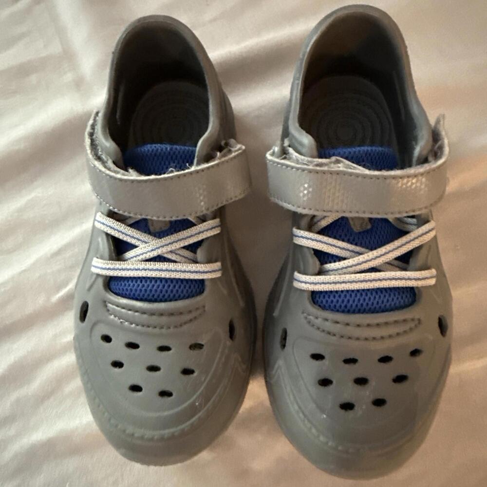 Stride Rite 360 Toddler Water Shoe Size11